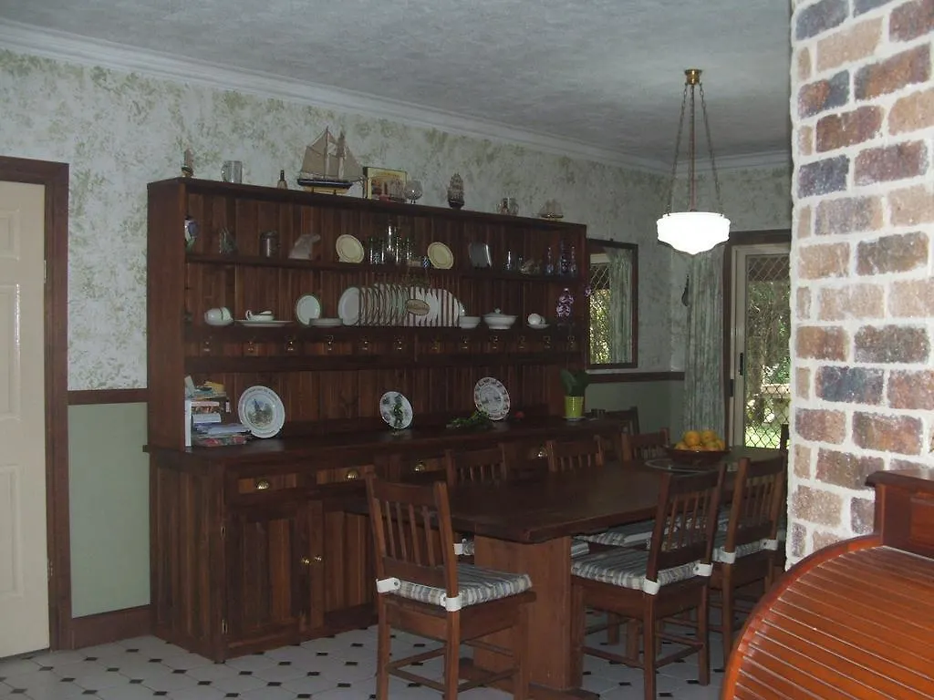 Rumbalara Bed And Breakfast Gold Coast Bed & Breakfast